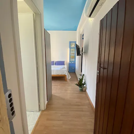 Couette-café Blue House