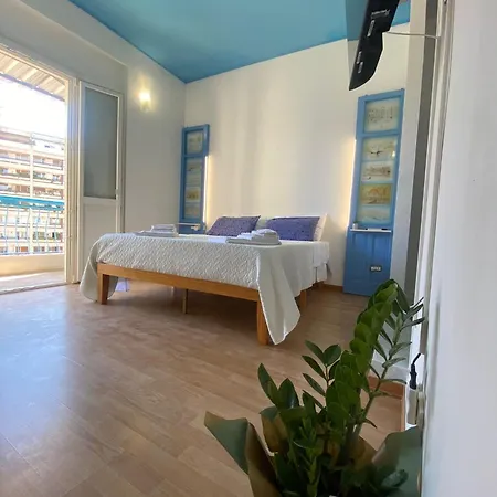 Blue House فندق مبيت وإفطار *