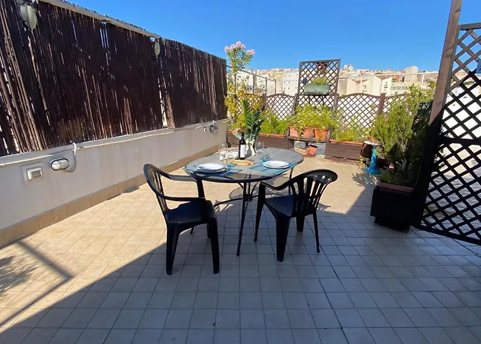 ベッド・アンド・ブレックファスト Blue House カリアリ