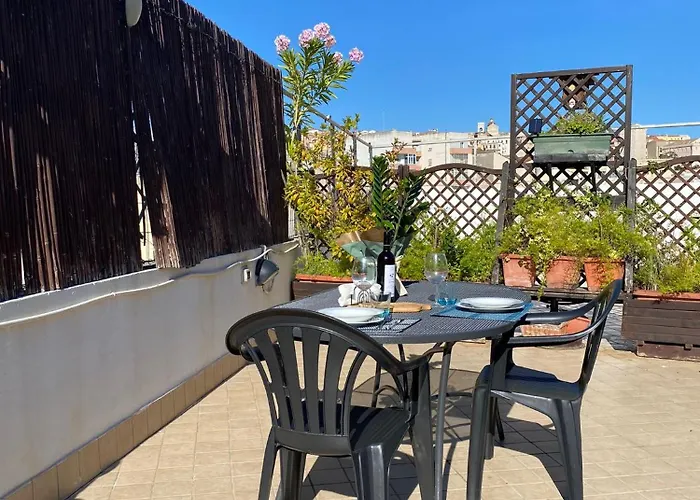 ベッド・アンド・ブレックファスト Blue House 4*